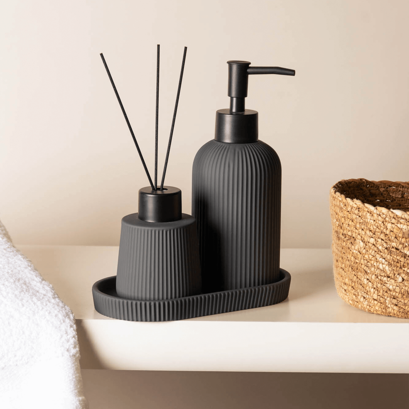 Conjunto 3 Peças Para Banheiro de Cerâmica Cinza Wolff - Soft
